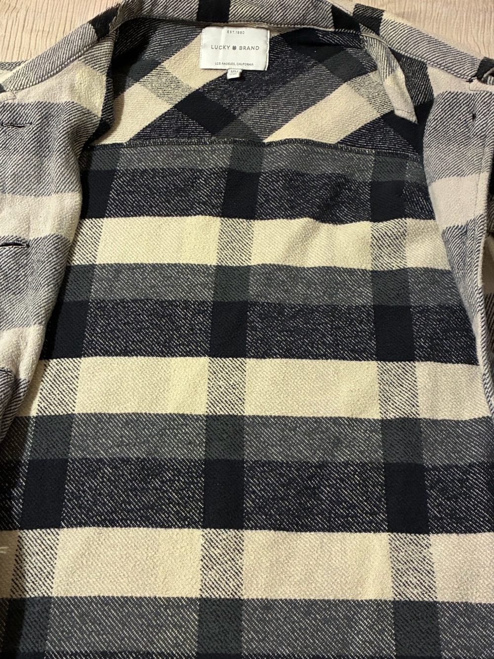Lucky Brand Black & Cream Plaid Button-Front Shirt/Jacket “THE SHACKET” - Sz Med - Picture 5 of 6